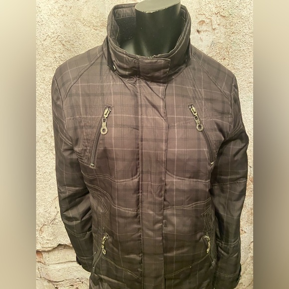 Point Zero Grey Plaid Down Puffer Coat - Picture 2 of 13